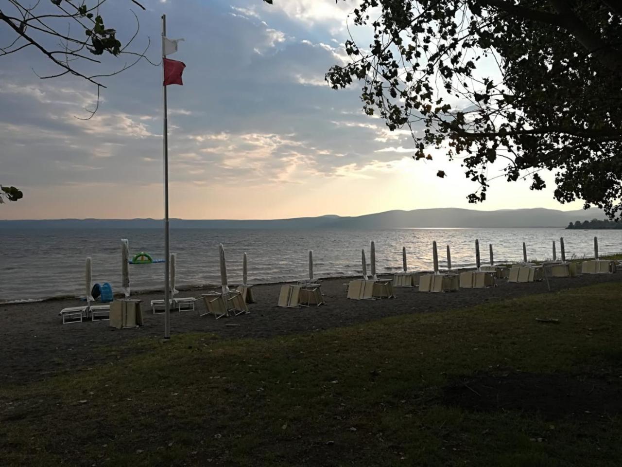 Camping Smeraldo Trevignano Romano Zewnętrze zdjęcie